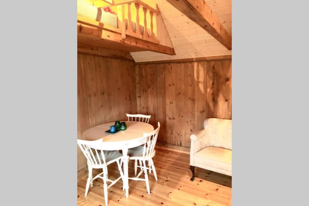 Charming Old Style Shanty Hvalba Exterior photo
